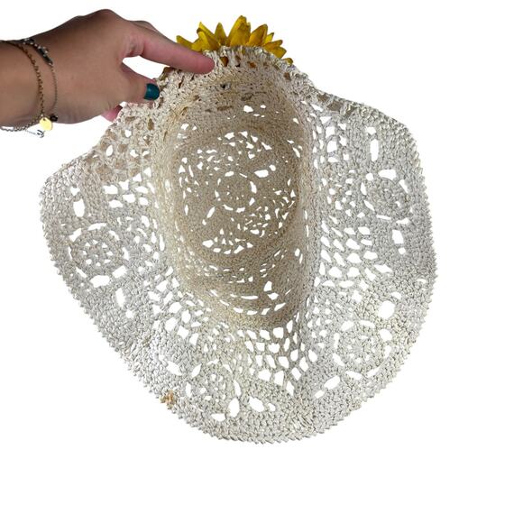 Vintage 90s Cream Crochet Straw Floppy Wide Brim Hat w/ Sunflower - Picture 4 of 4